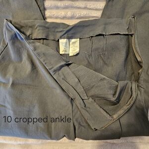 Womens Cropped Gray Dress Pants